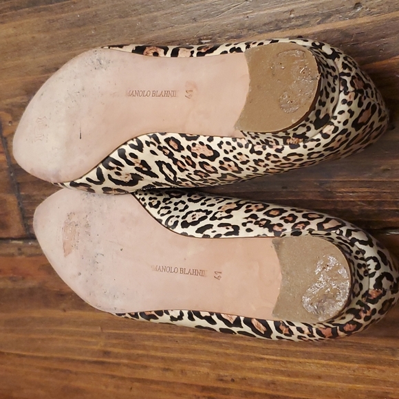 Manolo Blahnik animal print flats - Picture 4 of 8